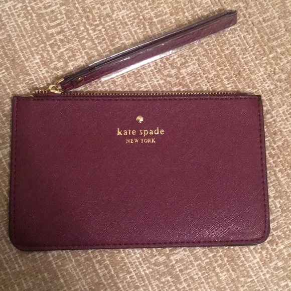 kate spade Handbags - Kate Spade Wristlet